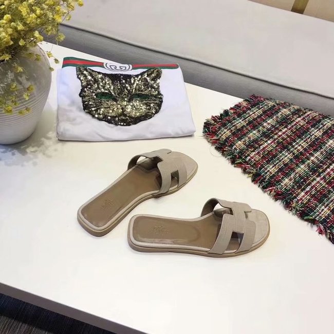 Hermes lady leather fashion Slipper HO811HMJ grey Hermes lady leather fashion Slipper HO811HMJ grey