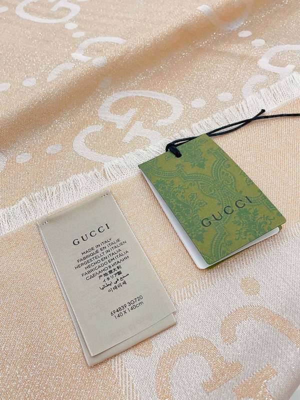 Gucci Scarf GUC00398 Gucci Scarf GUC00398