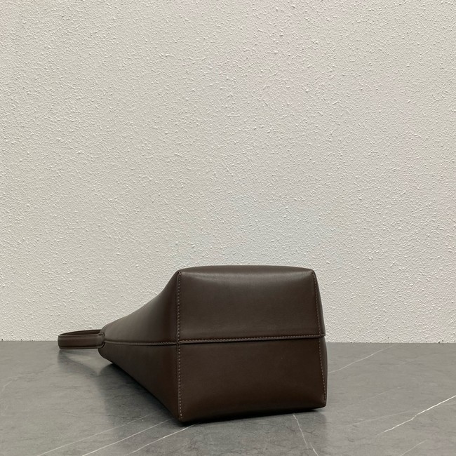 Celine SMALL BUCKET CUIR TRIOMPHE IN SMOOTH CALFSKIN TR032 DARK BROWN