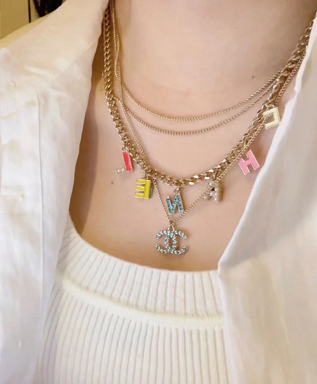 Chanel necklace CE16882