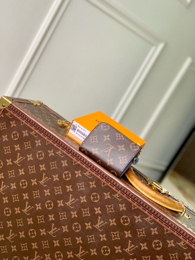 Louis Vuitton Card Holder M14530