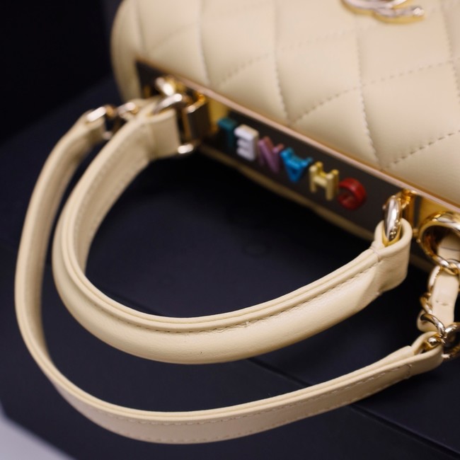 CHANEL mini Flap Bag With Top Handle 4654-7