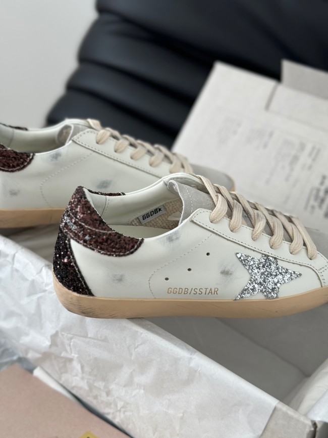 GOLDEN GOOSE DELUXE BRAND Flat shoes 45016-15