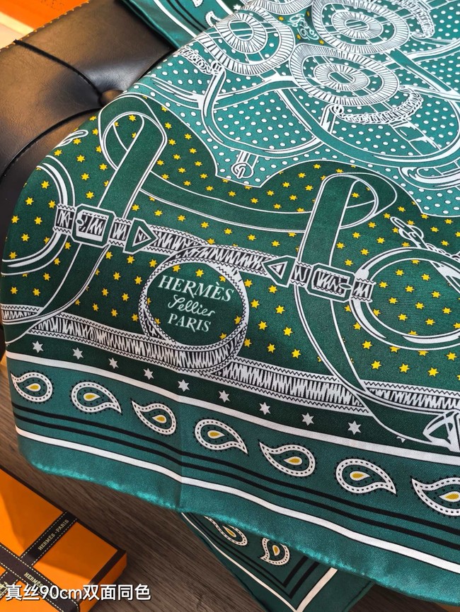 Hermes Shawl Cashmere and Silk Jacquard KY100