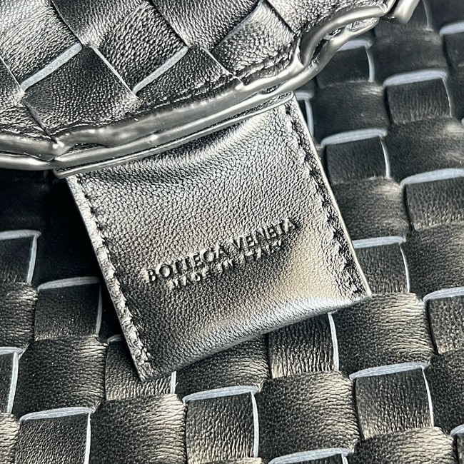 Bottega Veneta Large Campana 844250 black