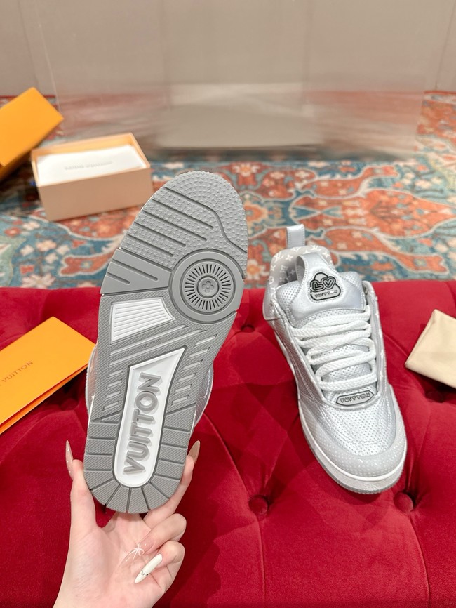 Louis Vuitton Trainer Sneaker 45107-7