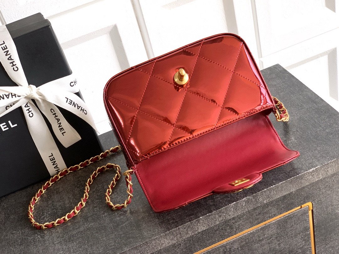 Chanel 25K Original Patent Leather Top Handle Bag A6320 Wine Chanel 25K Original Patent Leather Top Handle Bag A6320 Wine