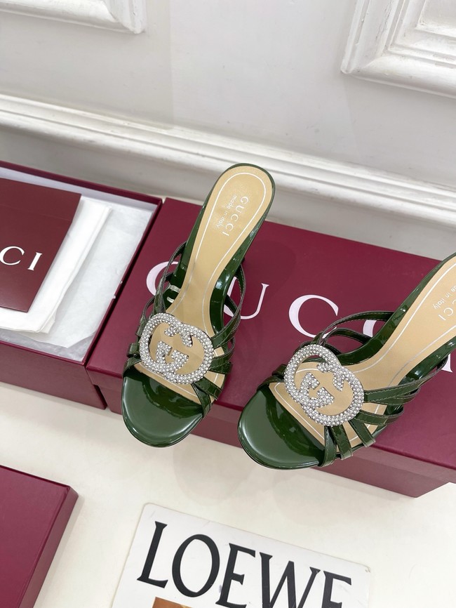 Gucci Womens slide sandal with crystal Interlocking G 852663-3
