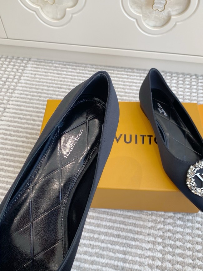 Louis Vuitton flats 66903-2
