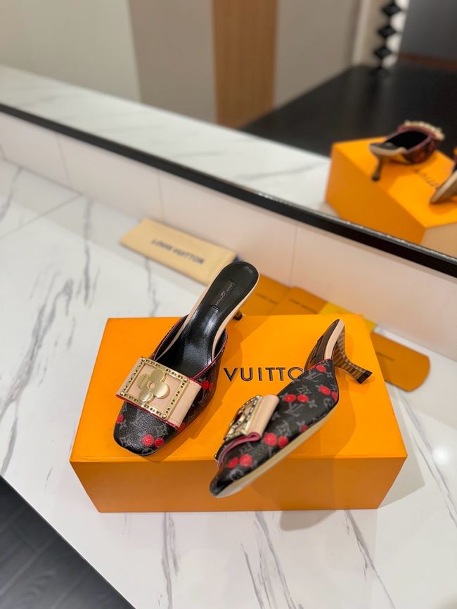 Louis Vuitton Womens slide sandal 69038-6 Louis Vuitton Womens slide sandal 69038-6