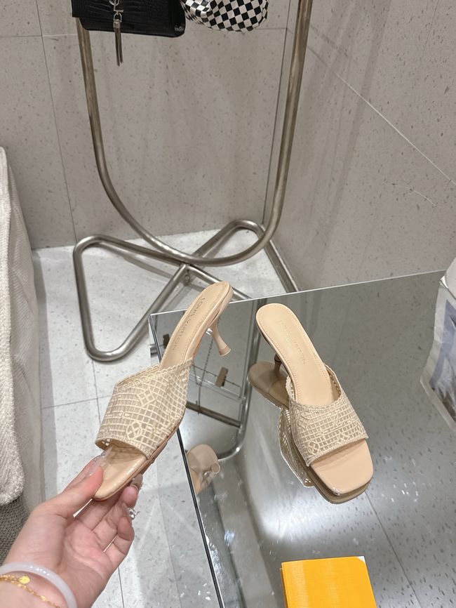 Louis Vuitton 6 AM Mule 1AK219-5 Louis Vuitton 6 AM Mule 1AK219-5