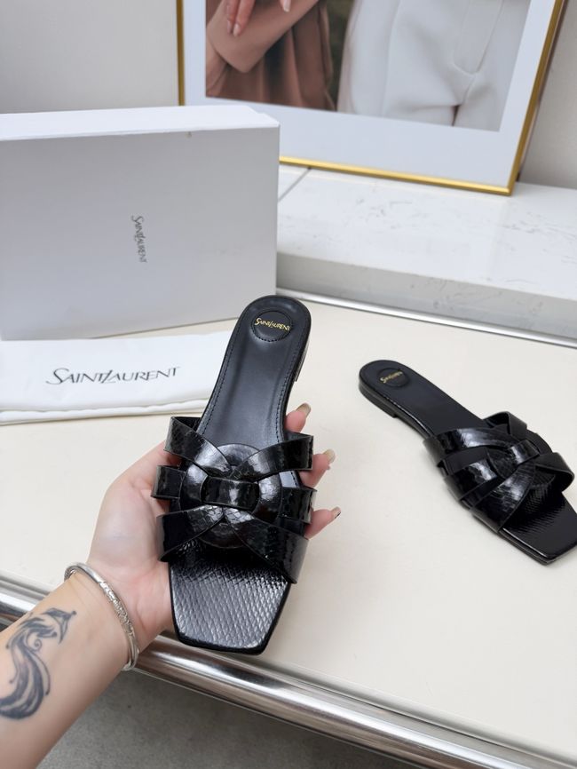Saint Laurent tribute SANDALS in smooth leather 875936-5